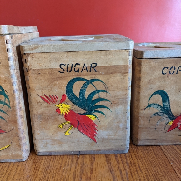 VINTAGE rooster square wooden canister lot - Picture 9 of 11